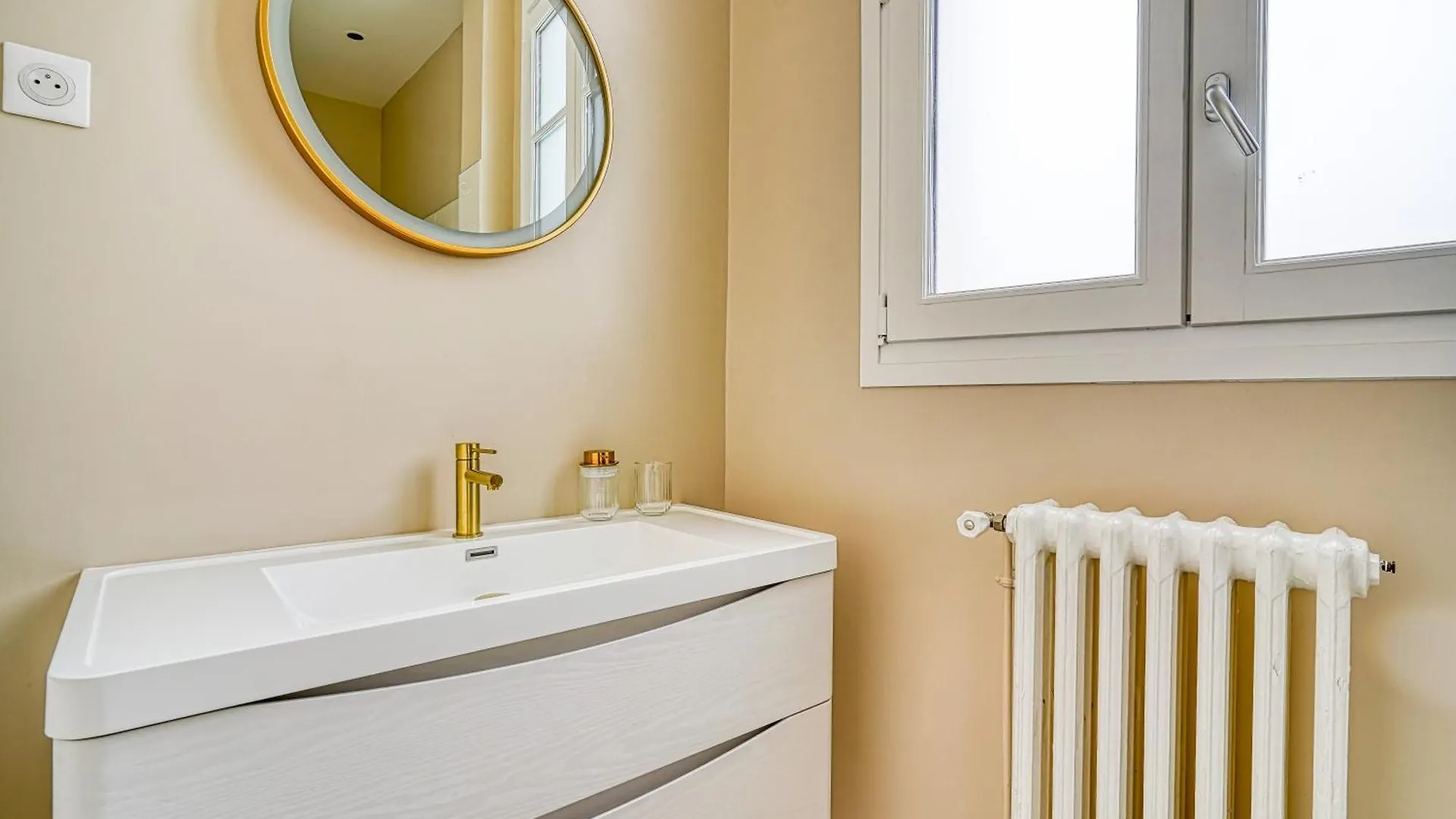 Διαμέρισμα Charme Et Standing - 2 Chambres Proches Trocadero Παρίσι