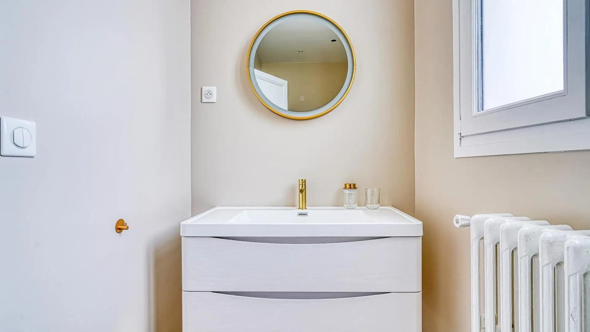 Charme Et Standing - 2 Chambres Proches Trocadero Paris Apartment