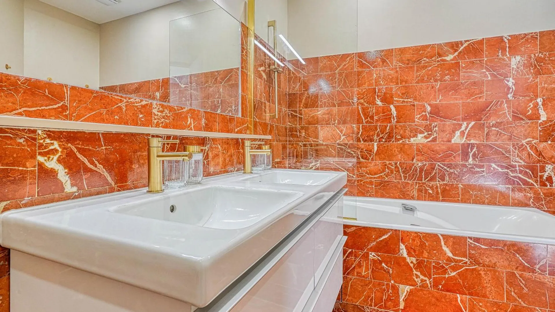 Apartment Charme Et Standing - 2 Chambres Proches Trocadero Paris France